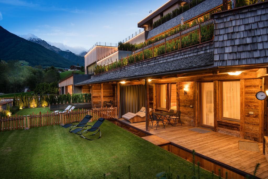 Aurina Lodges Lutago Exterior foto